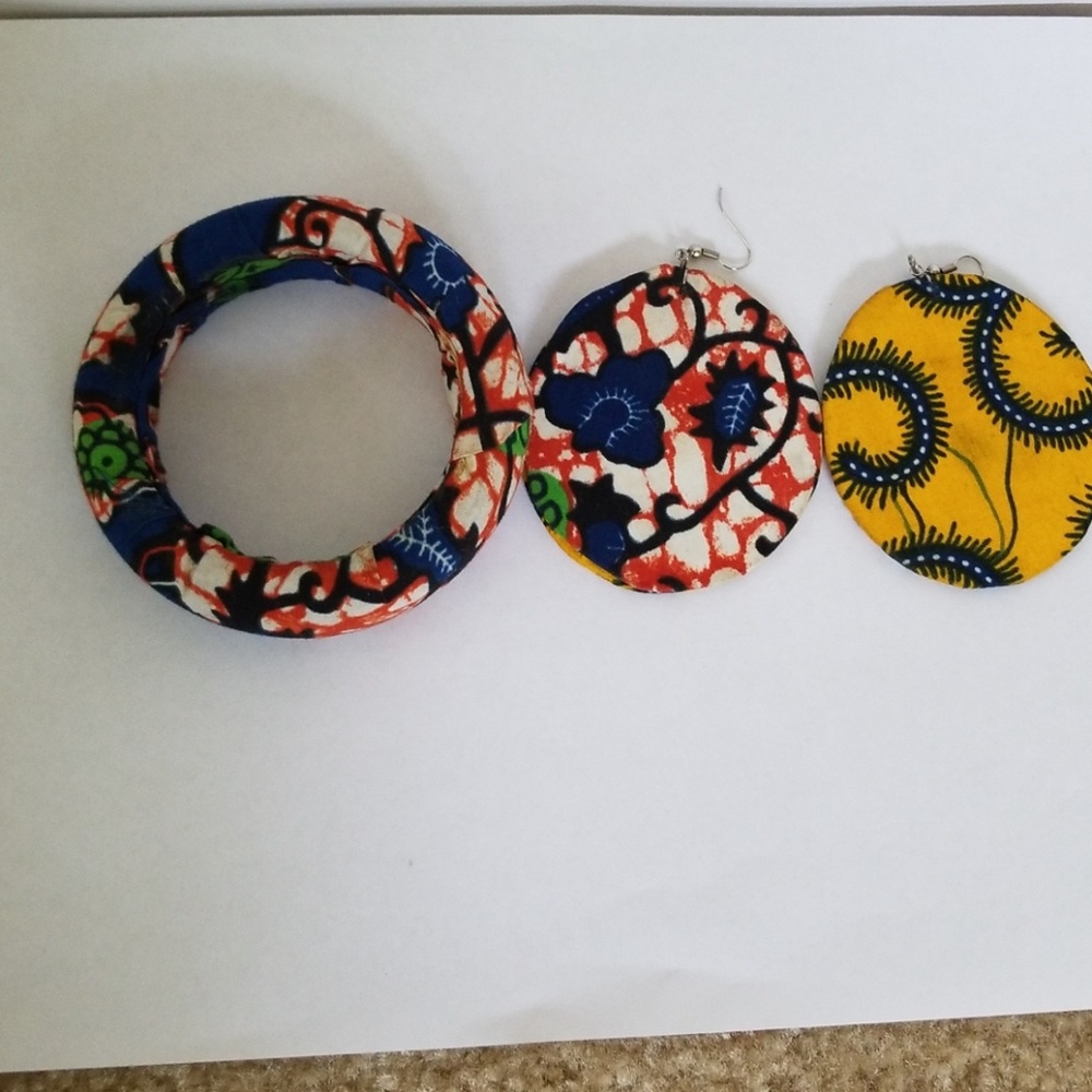 African print bangles. - Picture 4 of 5